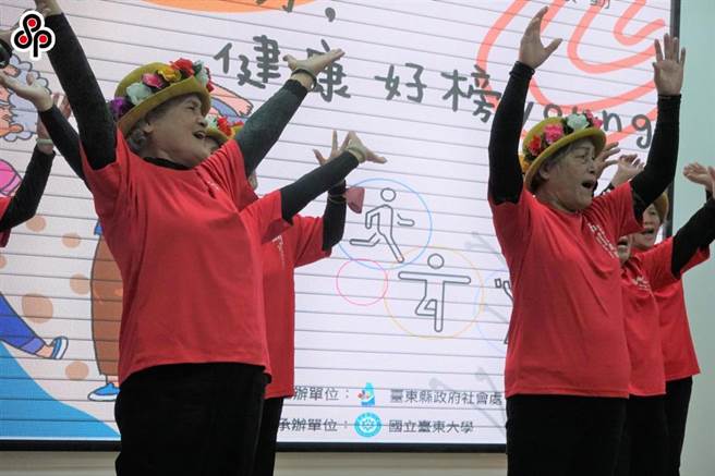 為穩定布建文化健康站，以長照服務發展基金支應財源，預算經費從每年9500萬元提高到12.58億元。（報系資料照）