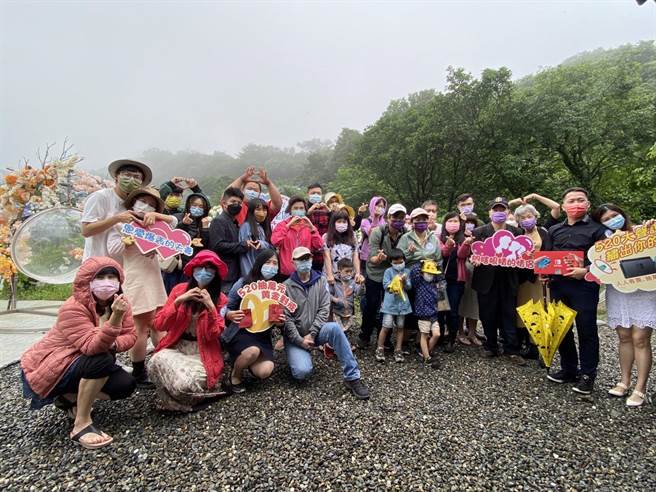 萬里繡球花季 5大聲說繡出你的愛 溫馨登場 寶島 中時