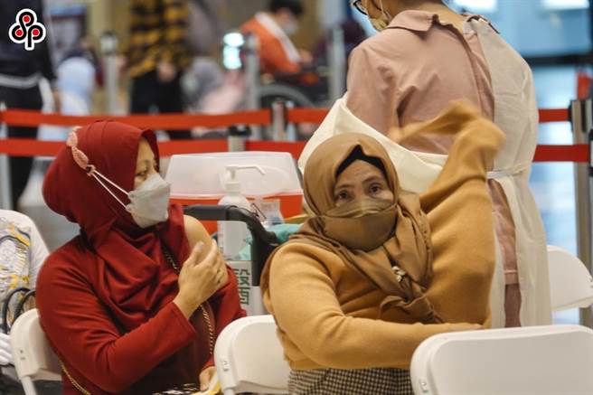 「移工留才久用方案」在今年4月30日起上路，开放在台满6年的移工，或曾待满就业服务法在台年限上限的移工可以成为「中阶技术人力」。（报系资料照）