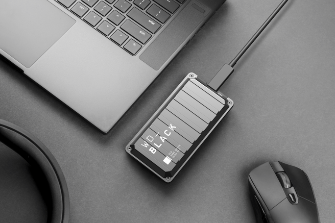 Western Digital的WD_Black P50 SSD游戏硬碟，提供500GB、1TB及2TB的容量，定价分别为5980元、9680元、1万7580元。（Western Digital提供）