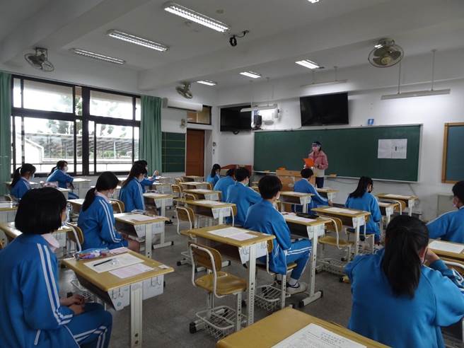 国中会考今天登场，金门考区报考学生有631人。（县府提供），