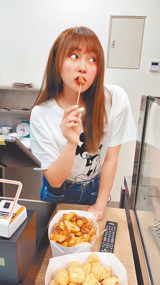 张文绮希望自己的盐酥鸡店打出名号，成为连锁加盟品牌。（张文绮提供）