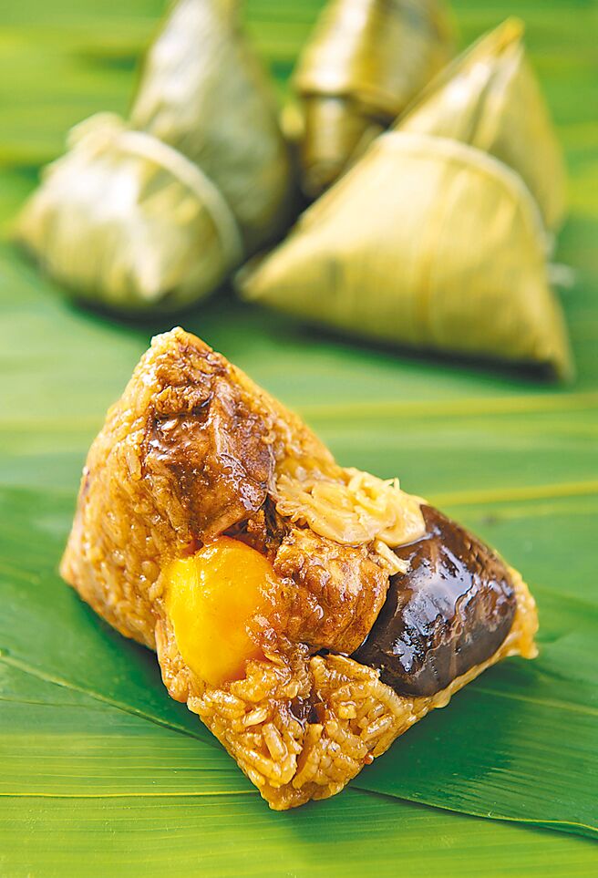 台北神旺大飯店潮品集潮洲香粽，令人食指大動。（台北神旺大飯店提供）