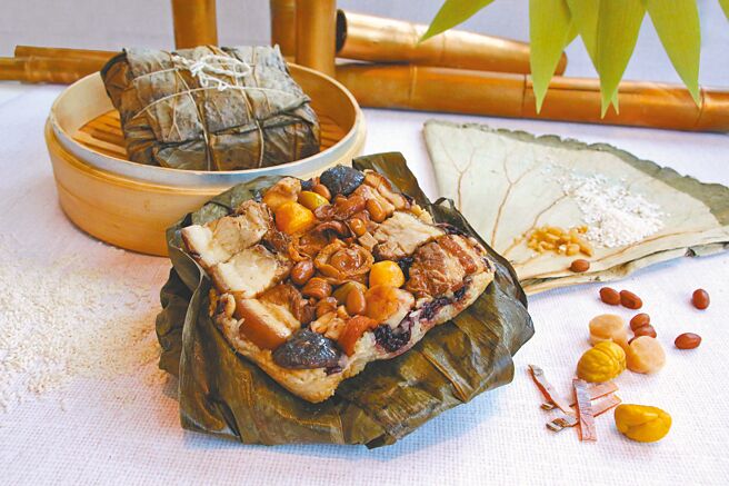 日月千禧窖藏東坡海味鮑粽帶來絕佳的新滋味。（日月千禧提供）