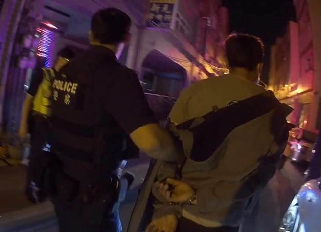 黄不仅酒驾被送办，还被开罚６万多元发单。（翻摄照片／李京升苗栗传真）