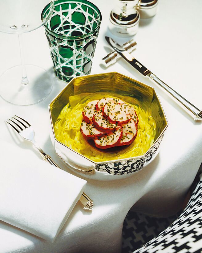 餐厅的招牌菜色来自迪奥先生最喜欢的食谱。（Dior提供）