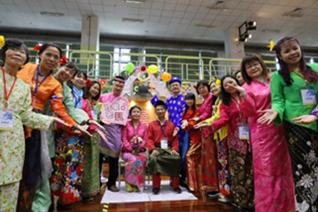 新北学校友善环境让教支人员认同自己的角色，并肩负新住民语文教学使命。(照片/新北市教育局提供)