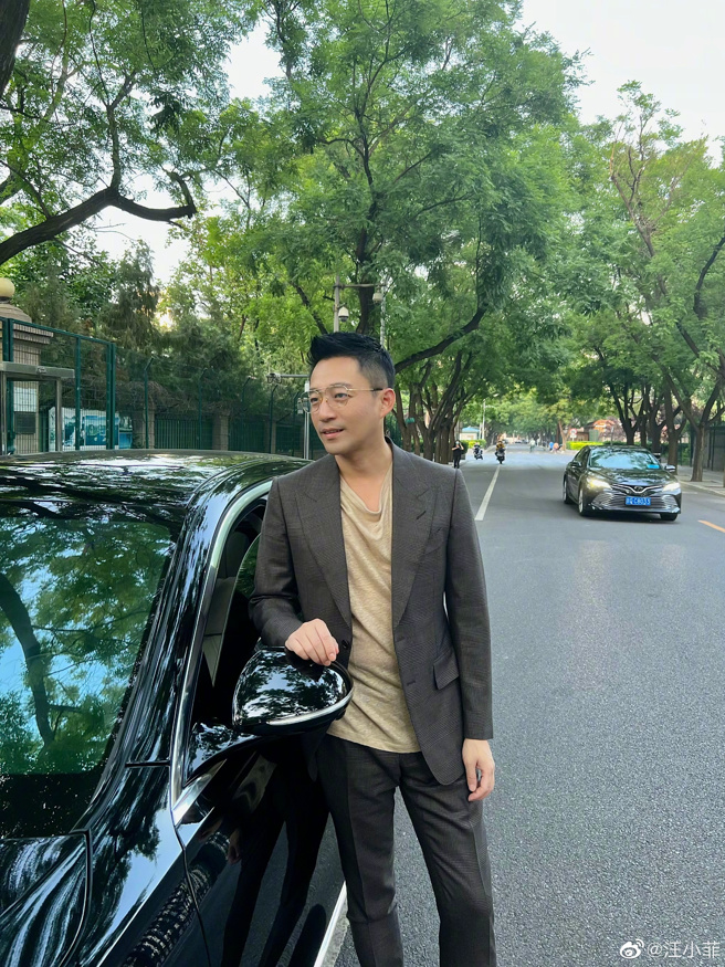 汪小菲被怀疑和张颖颖已同居。(图/汪小菲 微博)