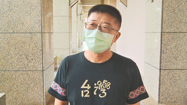 民进党高雄市党部主委22日改选，同额候选人许智善顺利当选，上任将迎接年底选战三大任务。（民眾提供／柯宗纬高雄传真）