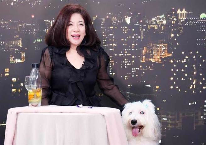 资深媒体人陈文茜。（图／取自脸书「文茜的世界周报 Sisy's World News」）