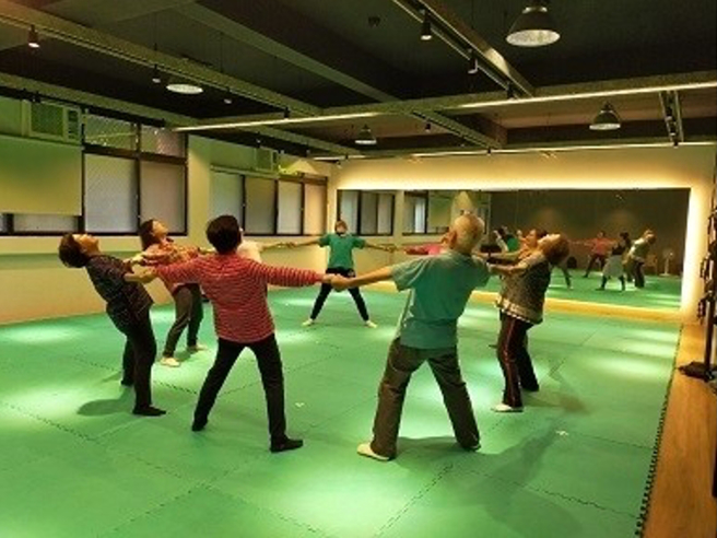 促进体适能之运动或训练，延缓衰弱让长者保持健康。(图／新北市政府卫生局提供)