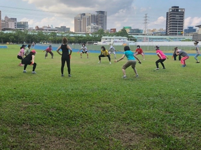 增进新北长者健康与生活品质，达到在地老化及活跃老化之愿景。(图／新北市政府卫生局提供)