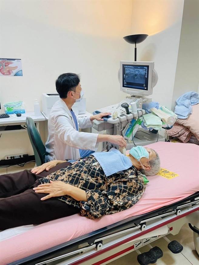 医疗科技日新月异，非侵入性的甲状腺超音波AI侦测系统，已成为临床医师最佳的辅助利器之一。图敏盛医院提供