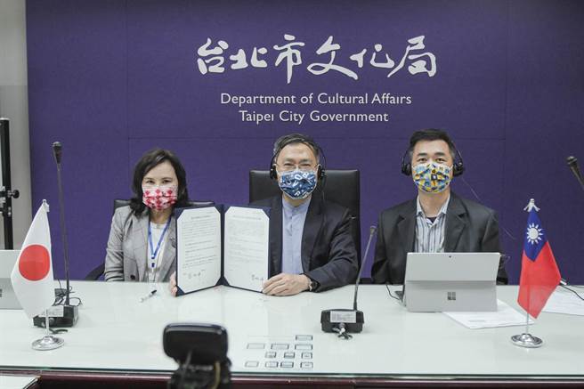 台北市副市長蔡炳坤（中）。（摘自蔡炳坤臉書）