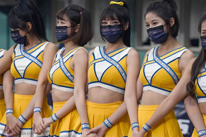 中华职棒例行赛24、25日在台东开打。（庄哲权摄）