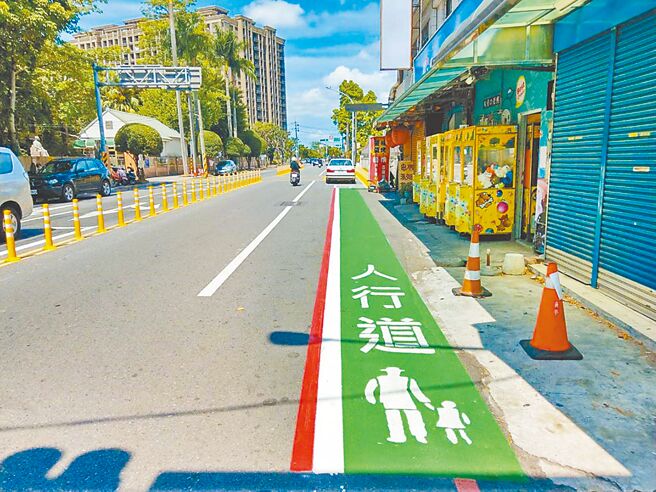 桃园市教育局今年与交通局合作，办理「交通寧静区、邻里或通学巷道人行空间改善计画」。（教育局提供／吕筱蝉桃园传真）
