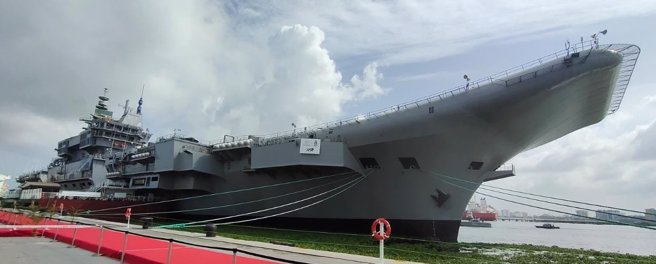 对印度国民与军方而言，国产航母完成建造服役，是一件值得骄傲的事。（图／印度国防部）