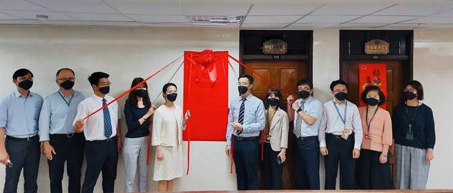 台北地检署因应今年九合一选举，25日上午举行查察贿选及暴力执行小组揭牌（北检提供）