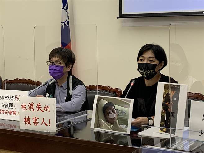 屏東一名少年被一群人攻擊重傷，被害者家屬控訴，他們主張以殺人未遂送辦，警方卻以傷害案件送辦。（林縉明攝）