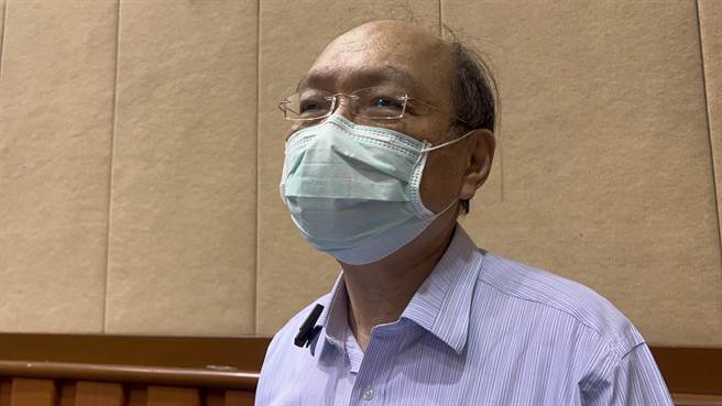 基隆某精神病医院爆发群聚，卫生局长吴泽诚证实，採就地安置。（陈彩玲摄）