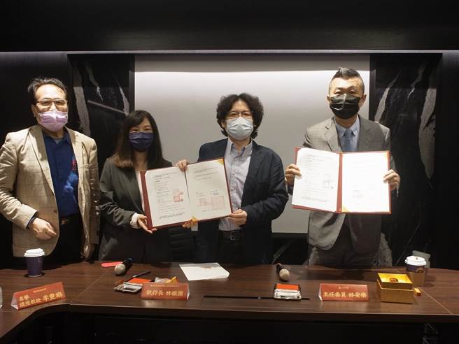 云林县北港武德宫与政大产学合作，斥资百万研究扶鸾文化。（张朝欣摄）