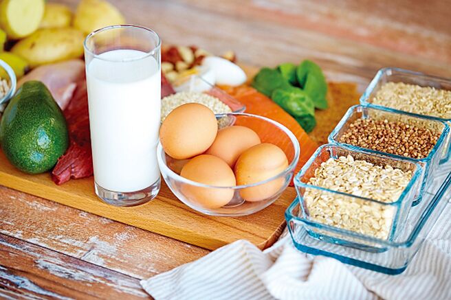 营养师推荐适合孕妈咪的一日菜单。图／业者提供