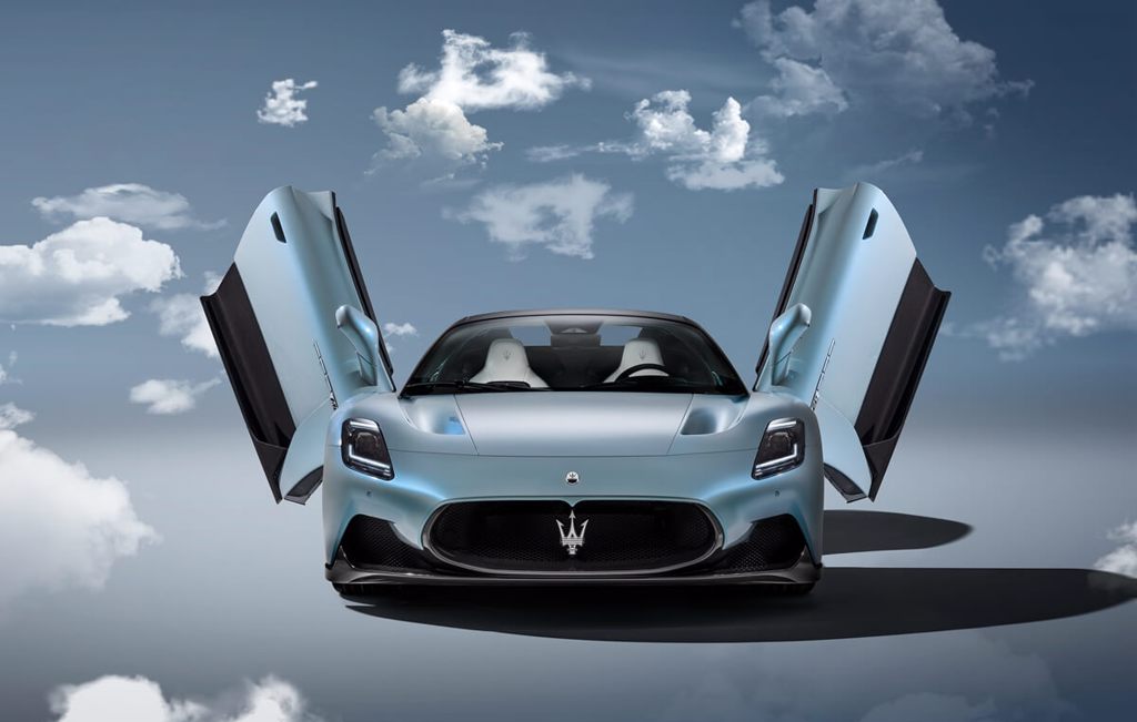 賽車性能與GT舒適的雙重靈魂，與風競速！Maserati MC20 Cielo問世(圖/Carstuff)