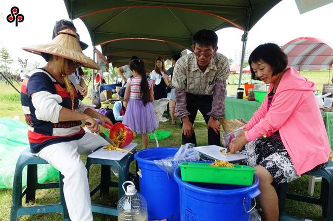 劳动部过去开放持「居留证」的陆籍人士、侨外生、外籍人士等等可以报考技术士证。（报系资料照）