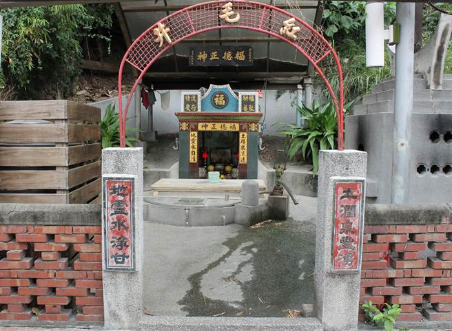 紅毛井是彰化市「飲水思源」的重要人文景觀區，多處破損，將啟動修繕。（吳敏菁攝）