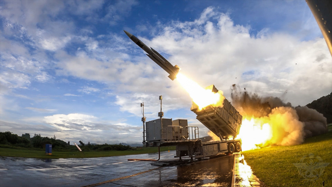 雄三飞弹试射。（国防部提供）