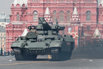 俄軍出動「終結者」BMP-T坦克! 被烏軍火力壓制逃離