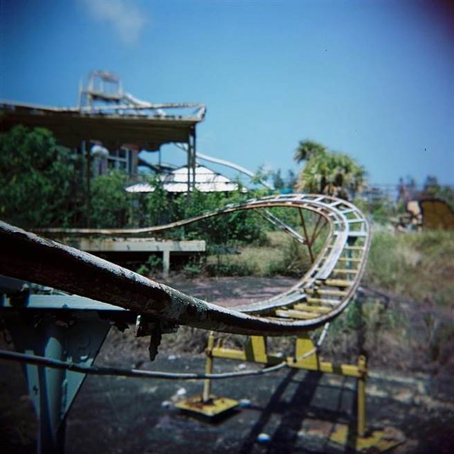 悟智乐园关闭20年，过去老旧设施直到今年初才完全拆除净空。（正统鹿耳门圣母庙提供／程炳璋台南传真）