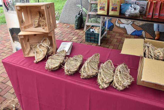公館鄉福基村、石墻村早年以生產草鞋聞名。（謝明俊攝）