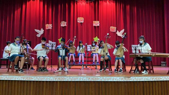 万和国中积极推动国乐推手计画。（台中市政府提供）