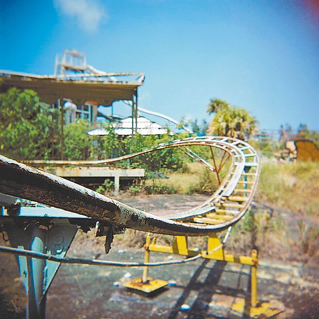 悟智乐园关闭20年，过去老旧设施直到今年初才完全拆除净空。（正统鹿耳门圣母庙提供／程炳璋台南传真）