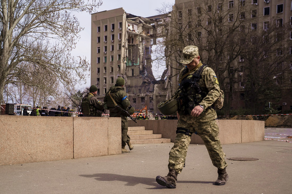 乌克兰官方30日称在克利福洛（Kryvyi Rih）南部地区进行了成功反击。 乌克兰日前表示在南部刻松（Kherson）及尼古拉耶夫（Mykolaiv，上图）交会区域取得重大进展。（资料照／美联社）(photo:ChinaTimes)
