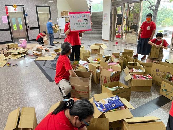 苗栗家扶中心近日不断筹募物资要来帮助受助家庭。（苗栗家扶中心提供／李京升苗栗传真）