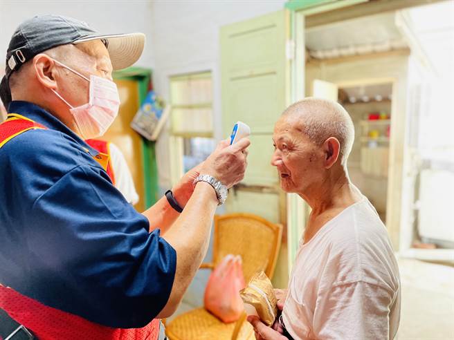 华山基金会苗栗分站服务长辈需求倍增。（华山基金会提供／李京升苗栗传真）