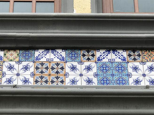 红砖、石墙与12种不同造型花砖，演绎让人惊艳的建筑之美。（李金生摄）