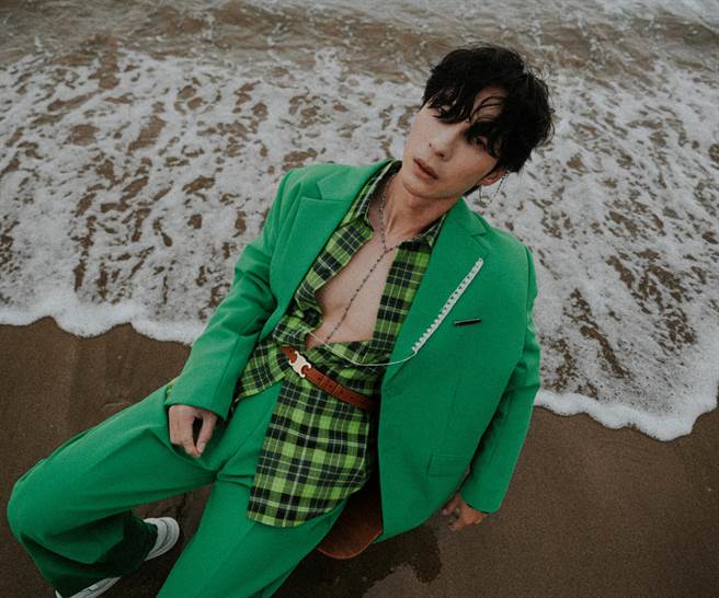 陈势安新书《你值得拥有一切你想要的》揭露他内心世界。（大块文化提供）