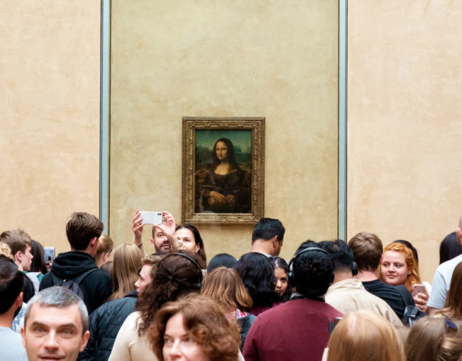 世界名画「蒙娜丽莎的微笑」（Mona Lisa）29日被「砸」蛋糕。（资料照／shutterstock）