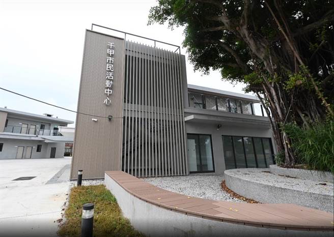 斥资5676万元改建的新竹市千甲市民活动中心，未来将成为复合式照顾据点，预计8月率先启用1楼空间。（陈育贤摄）