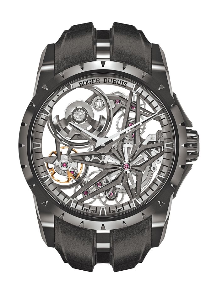 罗杰杜彼王者系列Excalibur Monobalancier黑色陶瓷单摆轮腕表，201万元。（Roger Dubuis提供）