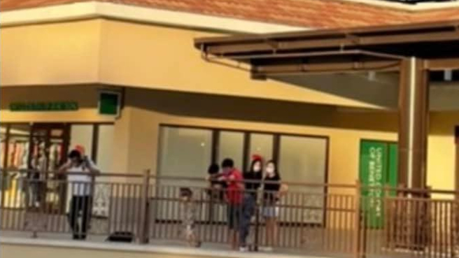 一名女網友表示，逛街突遭一名陌生孩子罵「大胖子」，沒想到孩子母親不僅沒有教育孩子的意思，還跟著身邊朋友譏笑她。（圖／翻攝自爆怨公社）