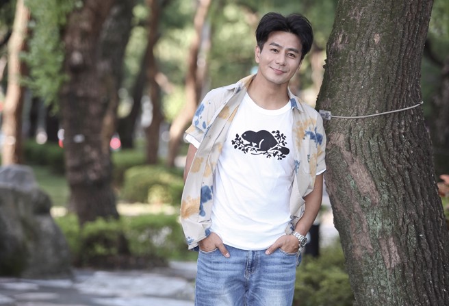 艺人郭彦均脸书发文「很多孩子走了」，即使事后删文道歉，风波持续延烧。(陈俊吉摄)