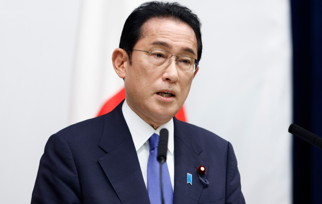 日相岸田文雄宣布新措施，開放外國客組團入境。（美聯社）