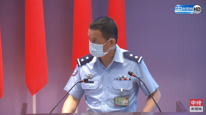 飛官徐大鈞殉職，空軍司令部說明狀況。（圖／翻攝自中時新聞網直播）
