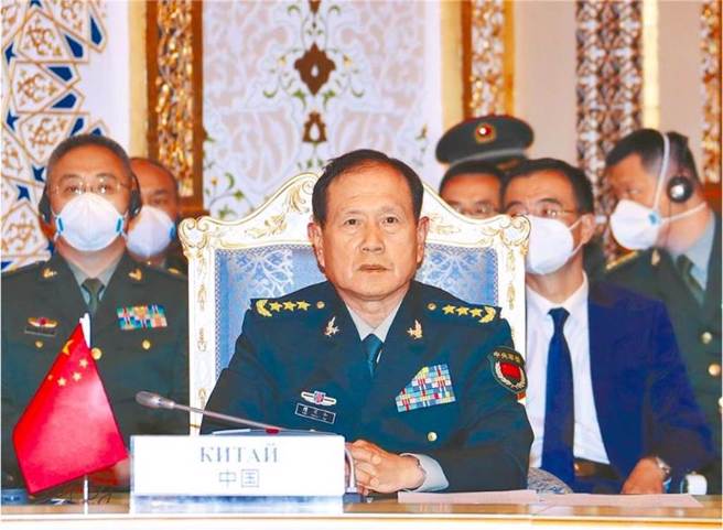 陆国务委员兼国防部长魏凤和。（新华社）