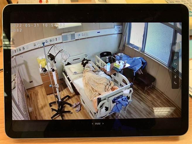 確診產婦及先生在專責病房受到良好的照顧。(卓冠伶提供)