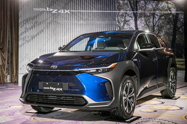 TOYOTA bZ4X作为「bZ」系列的先锋车款，率先带来多项创新设计及首创配备。（和泰车提供）